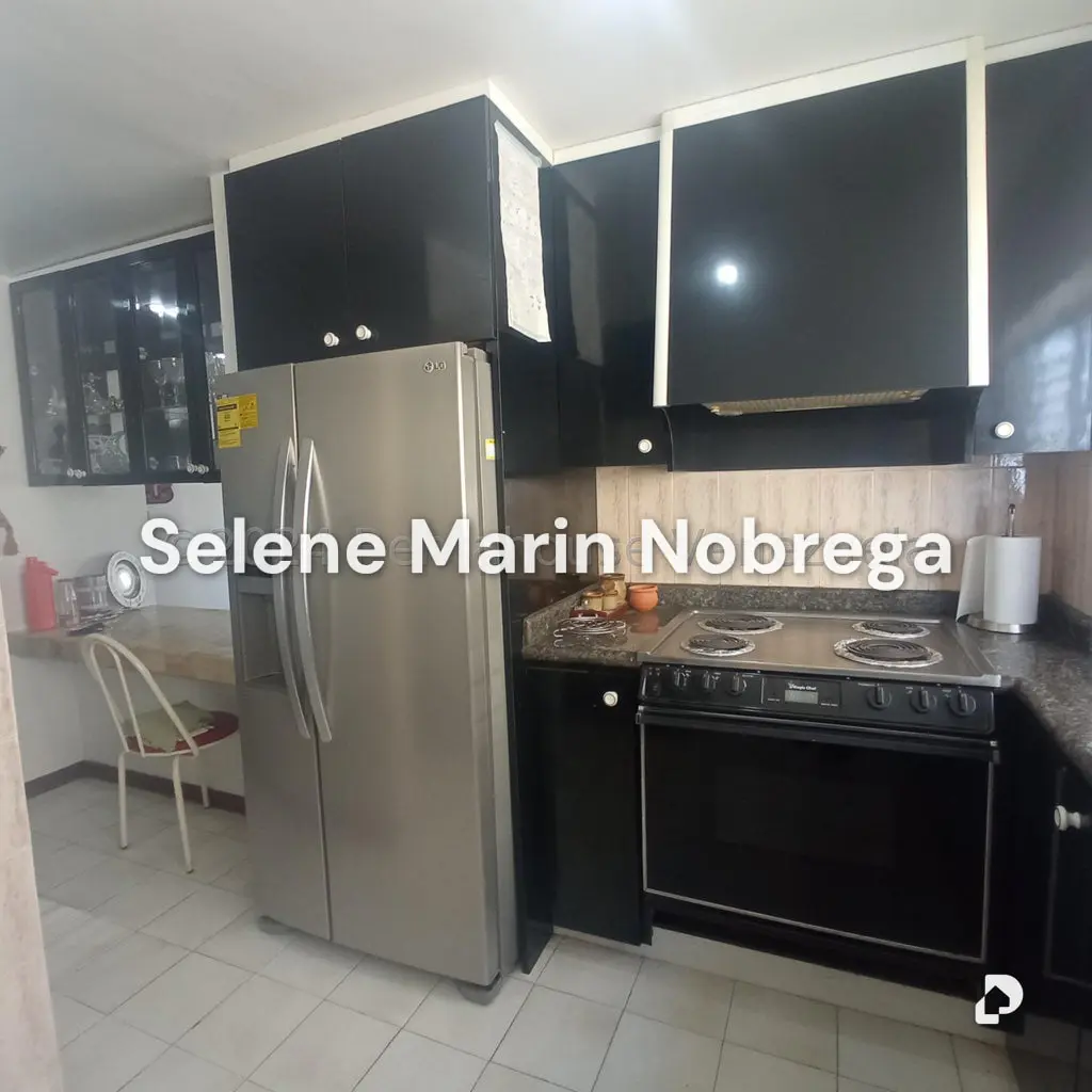 Apartamento en Alto Prado, Caracas – 17