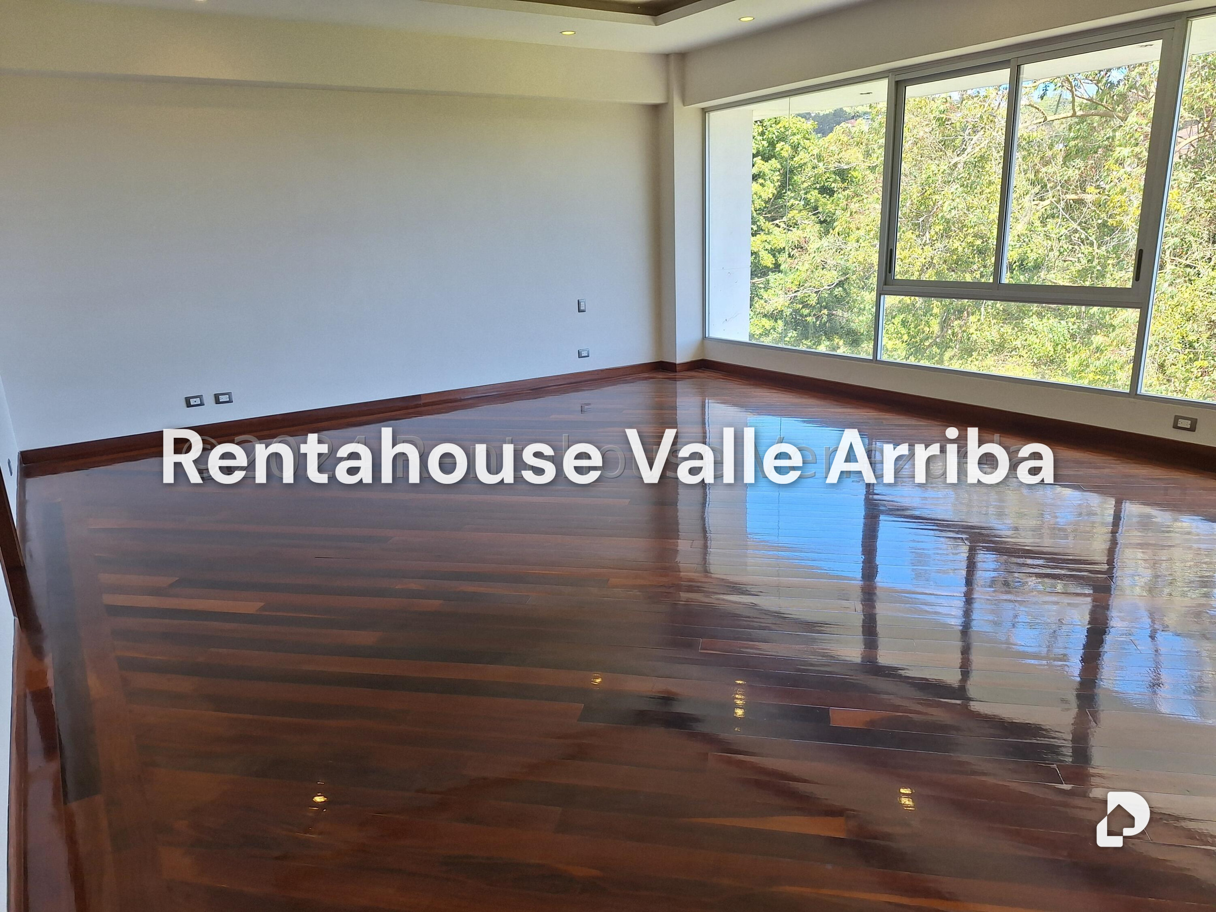 Casa en La Lagunita Country Club, Caracas – 24
