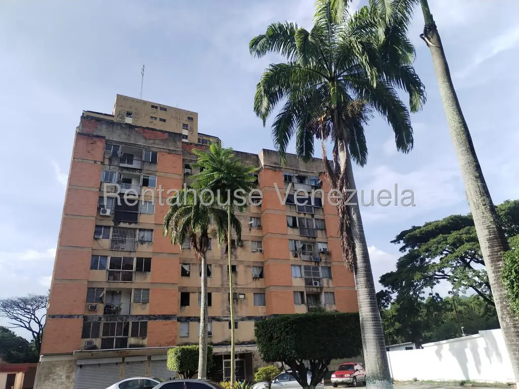 Apartment in El Viñedo, Valencia - 1