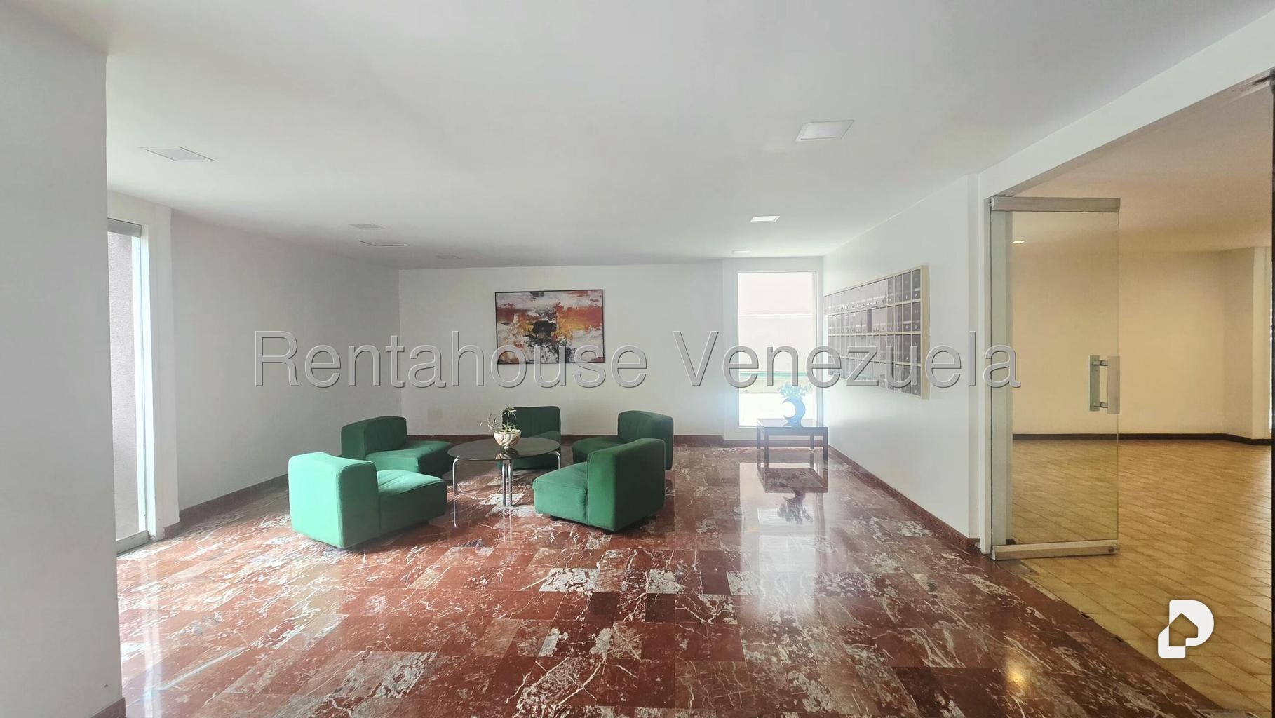 Apartamento en Los Palos Grandes, Caracas – 4