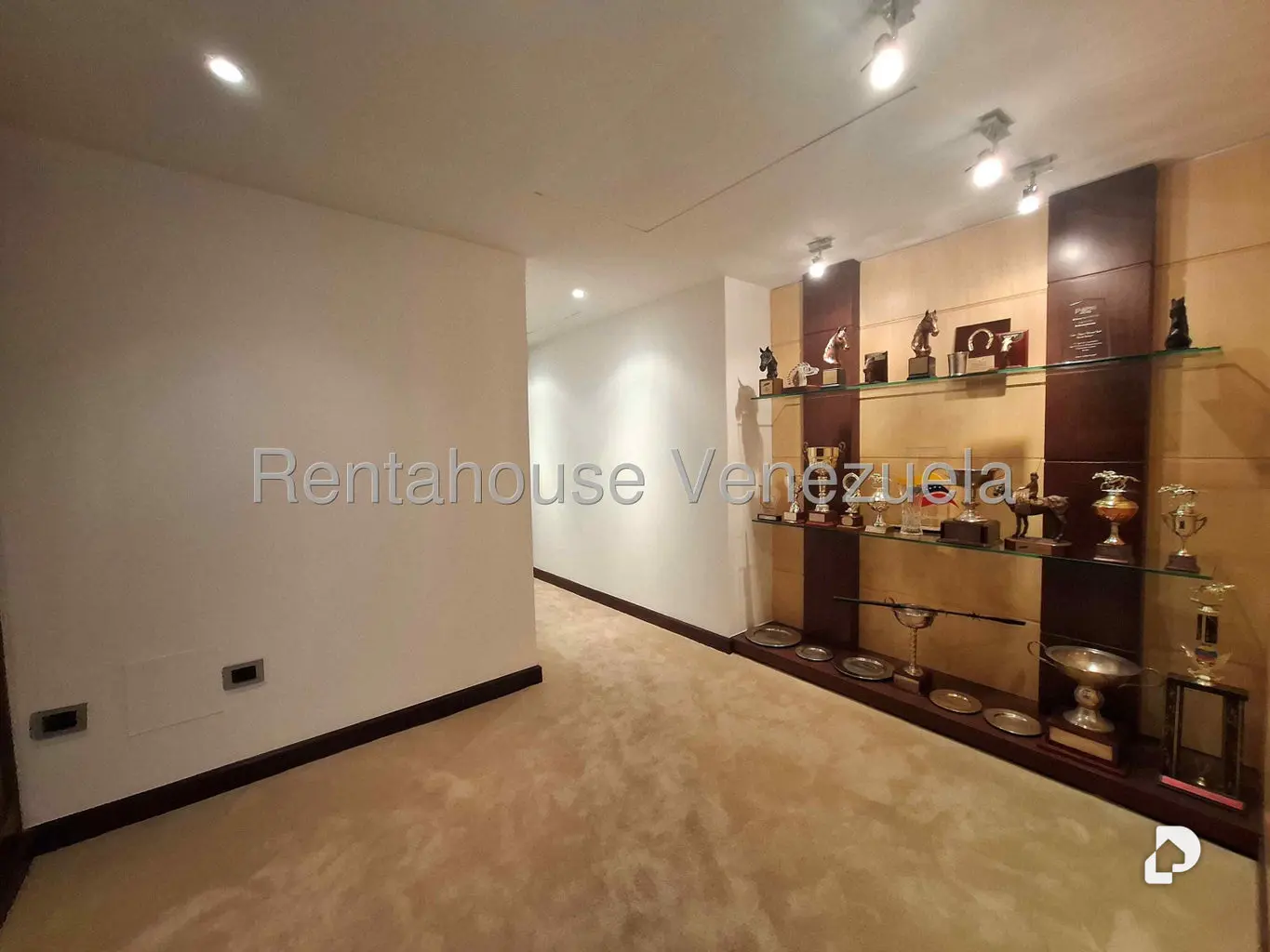Apartamento en Colinas de Valle Arriba, Caracas – 24