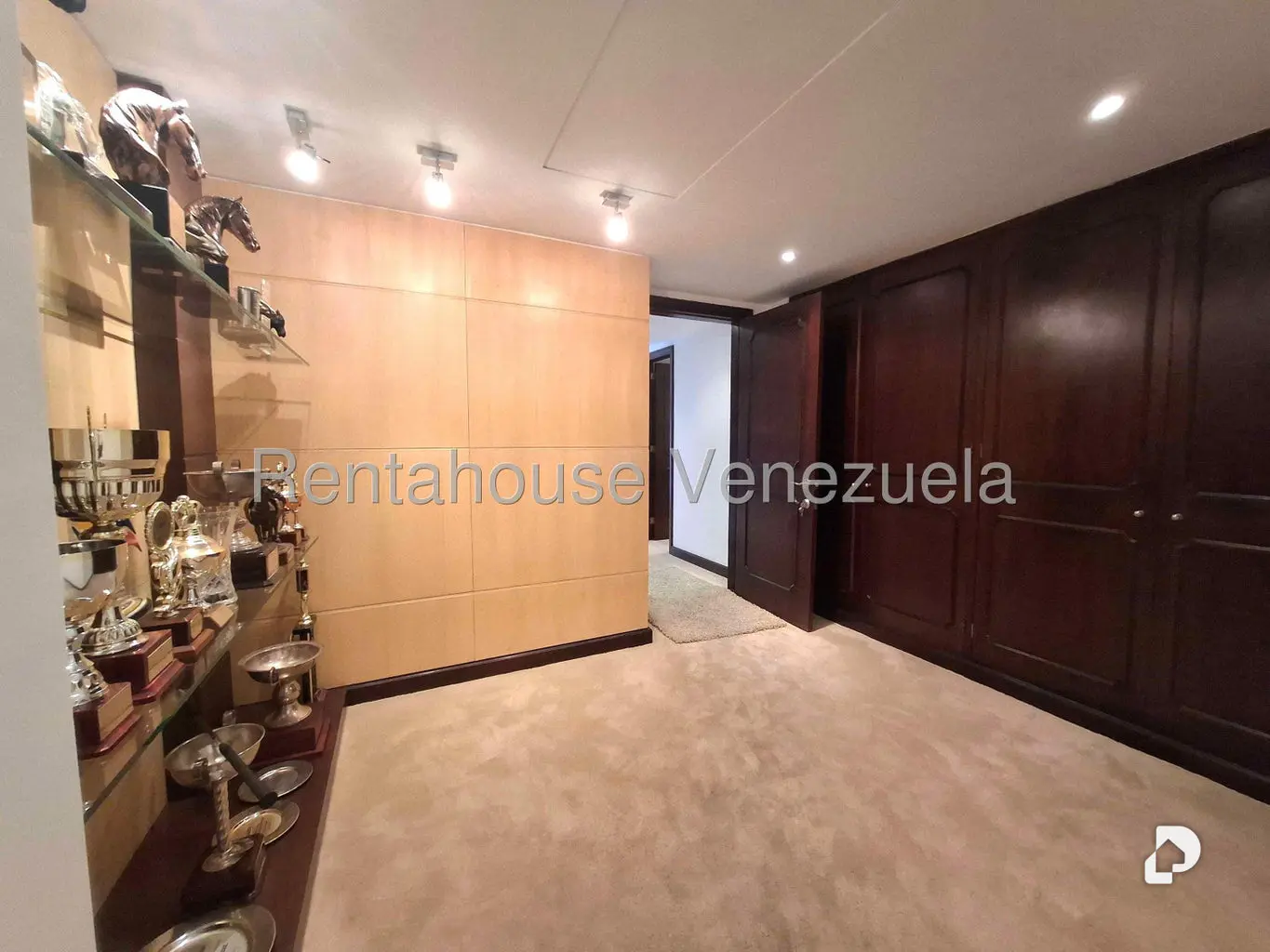 Apartamento en Colinas de Valle Arriba, Caracas – 23