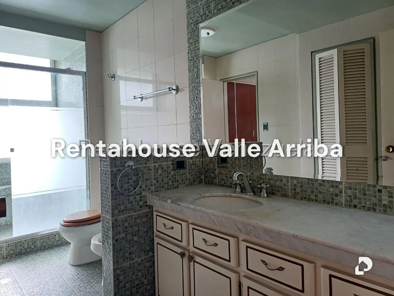 Apartamento en Las Mercedes, Caracas – 11