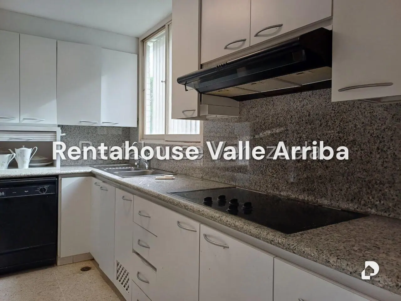 Apartamento en Las Mercedes, Caracas – 6