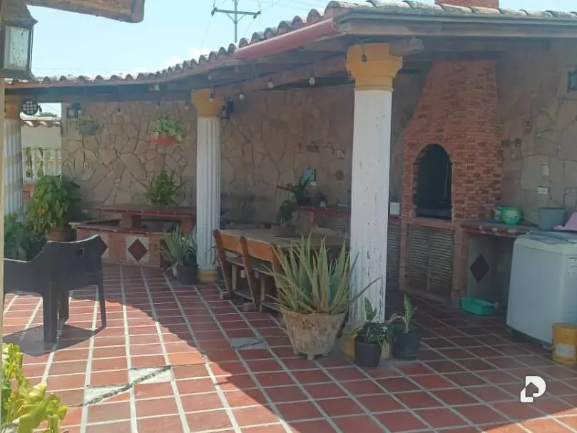 Casa en Flor Amarillo – 2