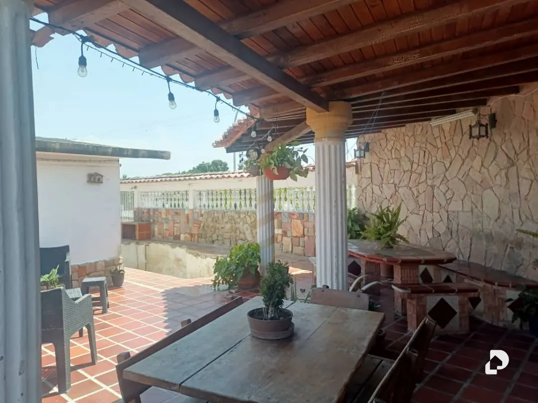 Casa en Flor Amarillo – 5