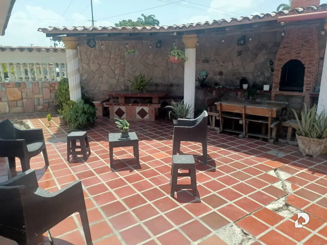 Casa en Flor Amarillo – 4