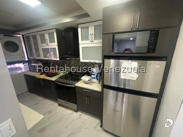 Apartamento en Las Delicias de Sabana Grande, Caracas – 18
