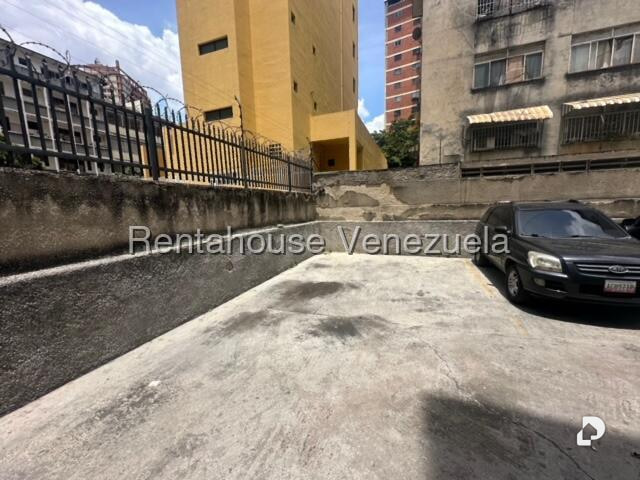 Apartamento en Las Delicias de Sabana Grande, Caracas – 21