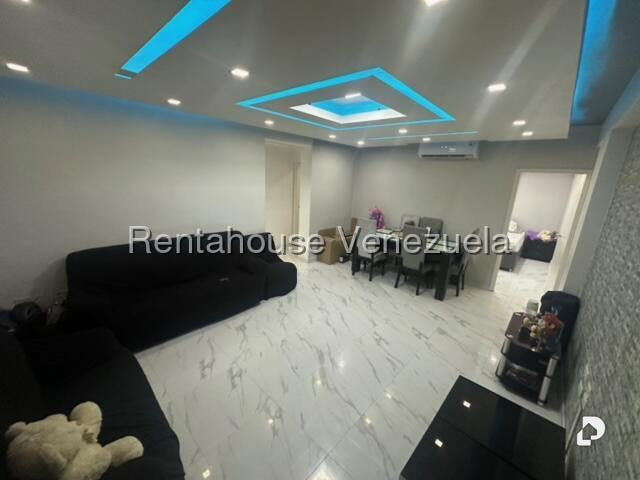 Apartamento en Las Delicias de Sabana Grande, Caracas – 4