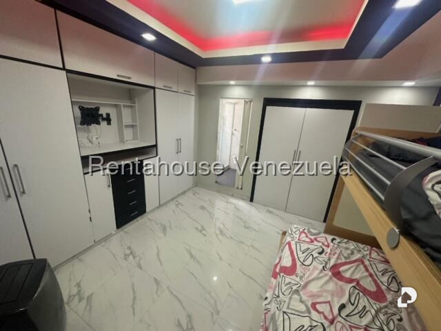 Apartamento en Las Delicias de Sabana Grande, Caracas – 8