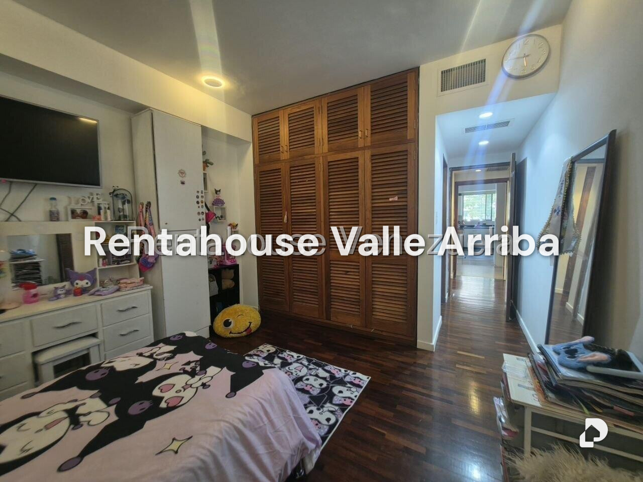 Apartamento en La Florida, Caracas – 17