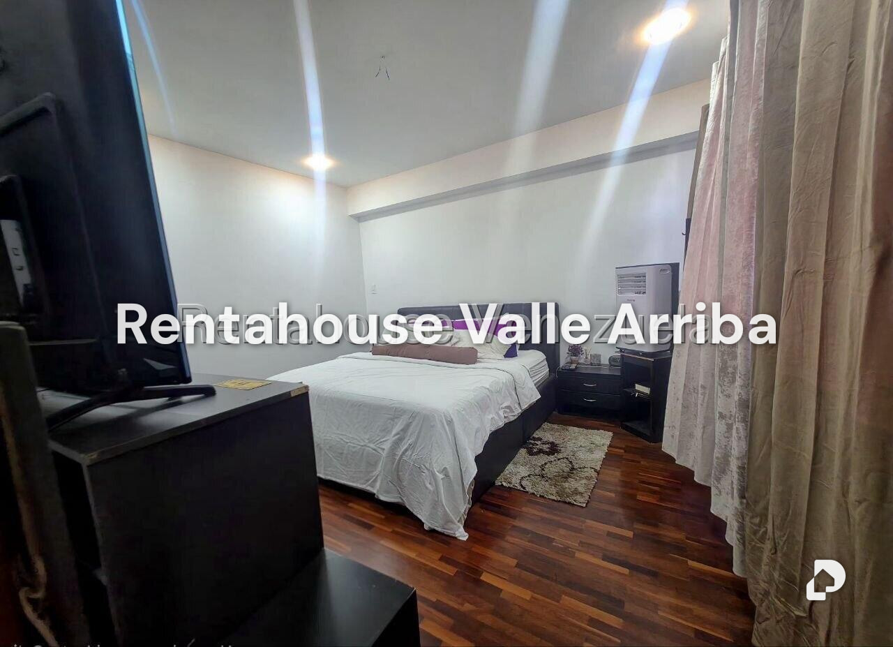 Apartamento en La Florida, Caracas – 12