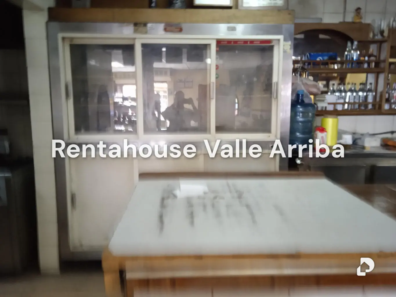 Local comercial en Baruta, Caracas – 16