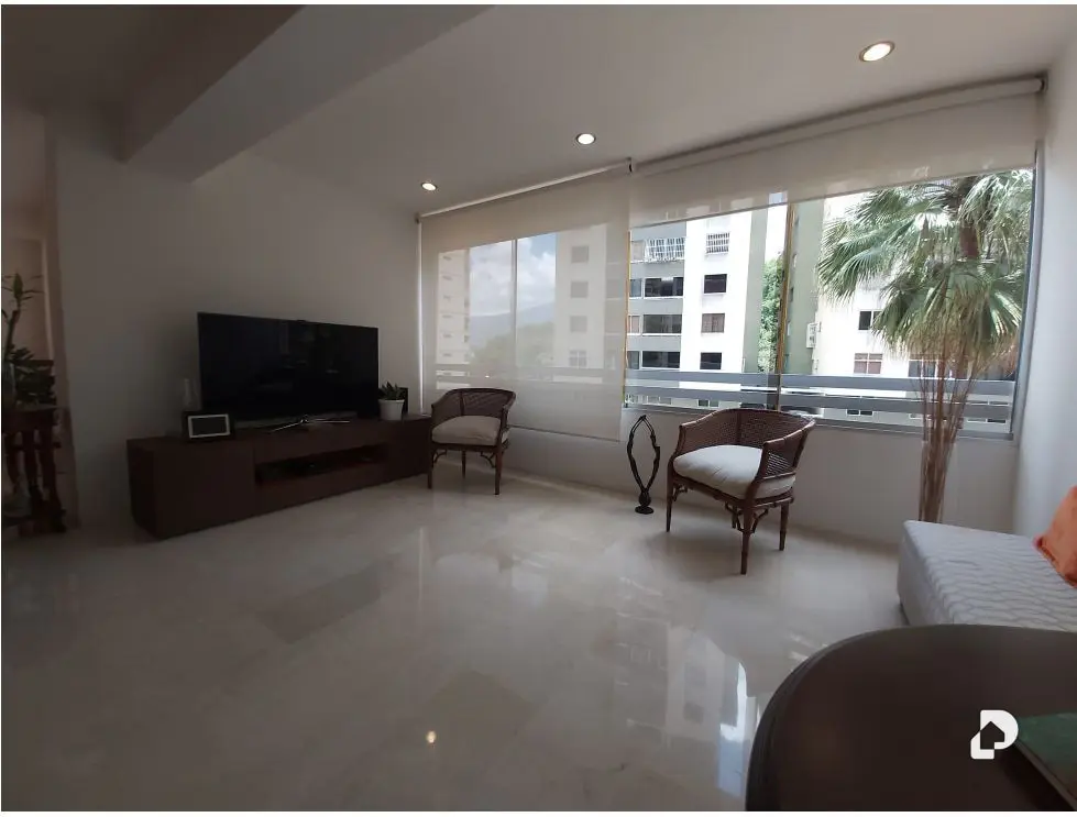 Apartamento en Santa Rosa de Lima, Caracas – 11