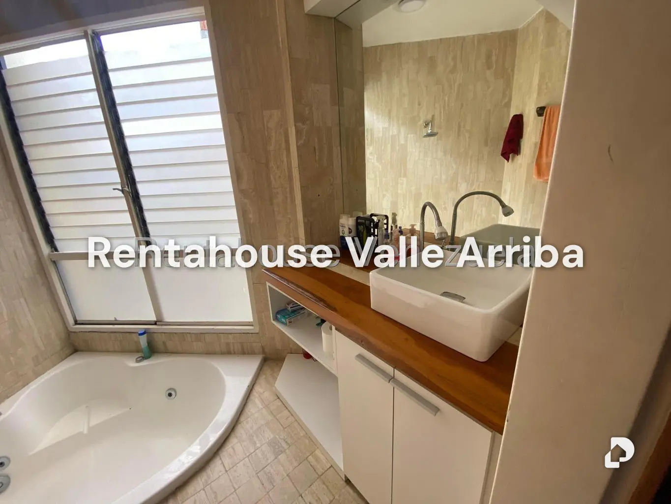 Apartamento en Terrazas del Ávila, Caracas – 19