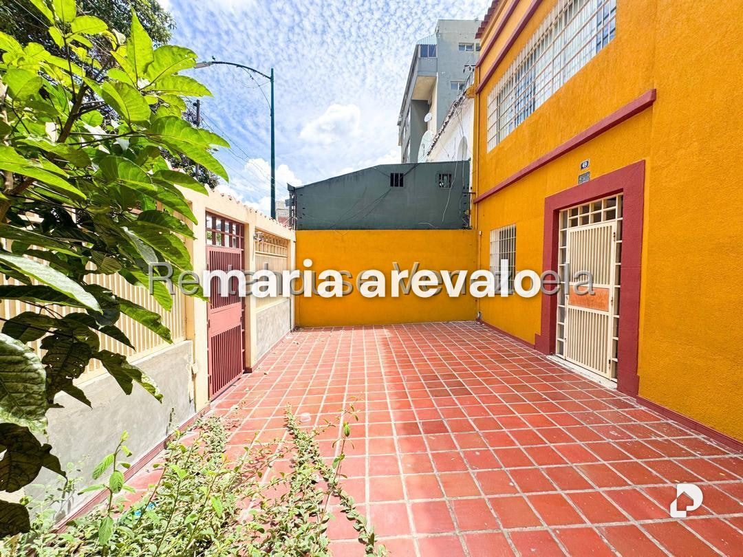 Casa en San Bernardino, Caracas – 2
