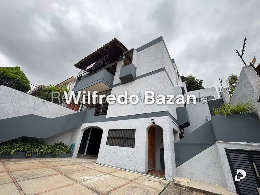 Casa en Santa Sofía, Caracas – 2