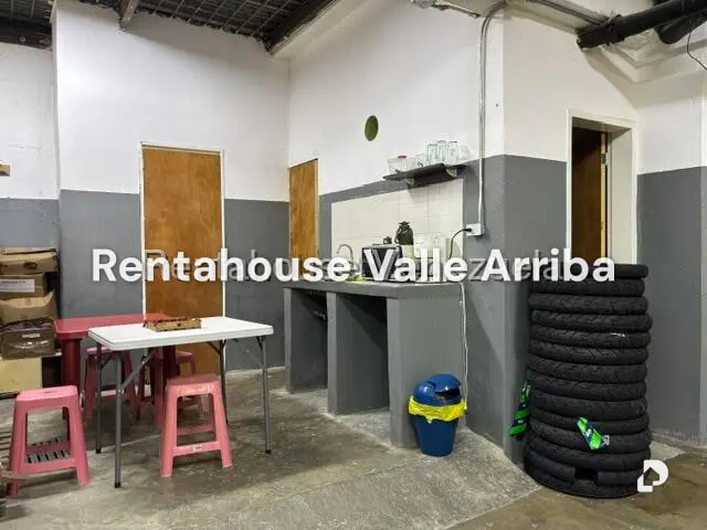 Local comercial en Boleíta Sur, Caracas – 9