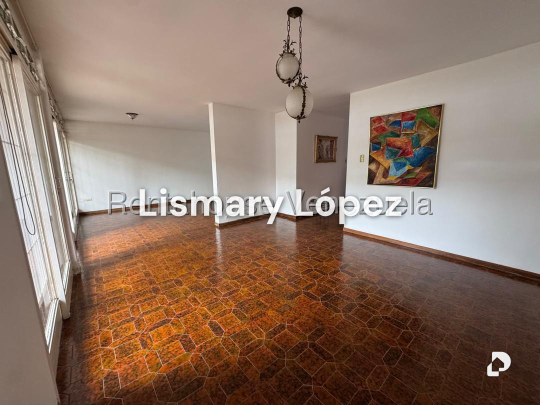 Casa en Alto Prado, Caracas – 8
