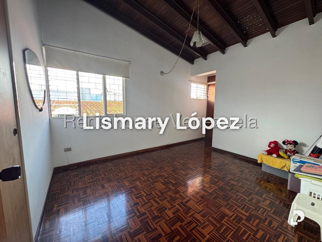 Casa en Alto Prado, Caracas – 32