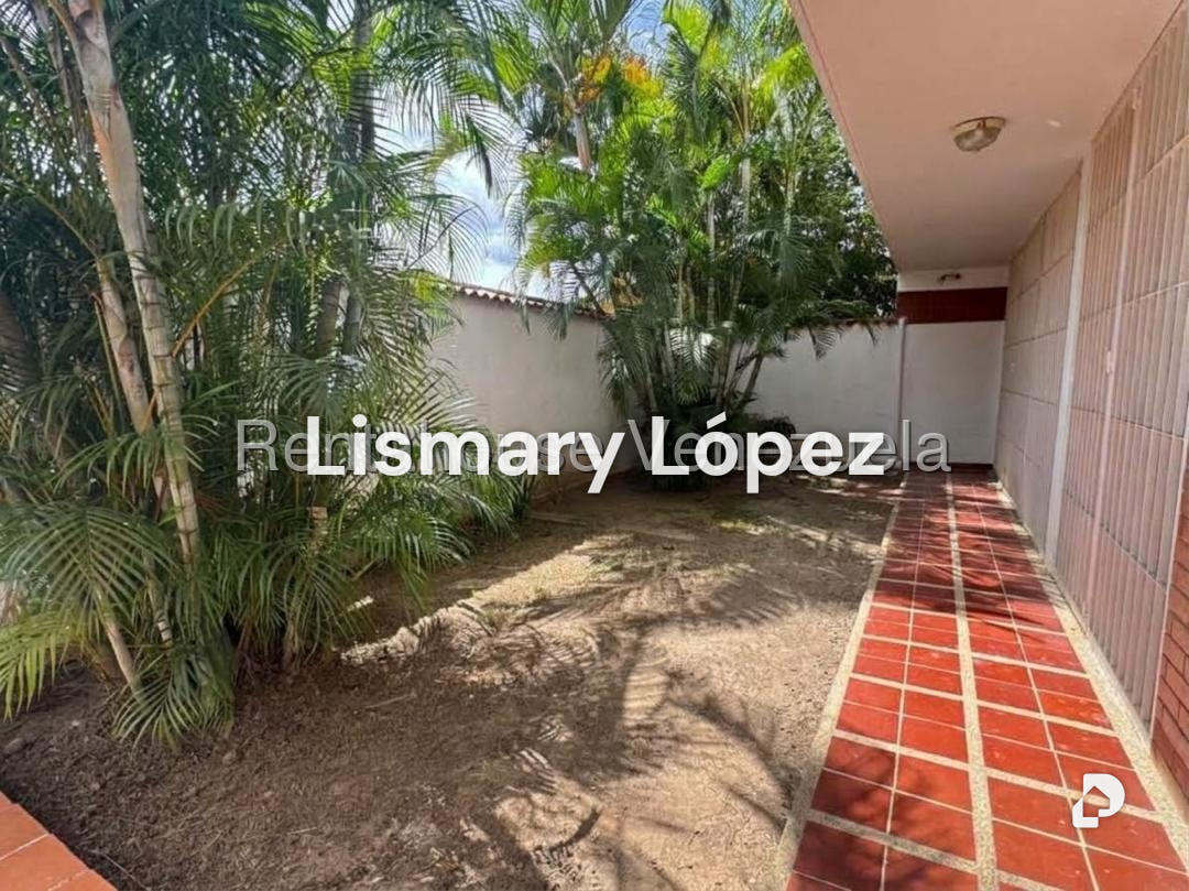 Casa en Alto Prado, Caracas – 4