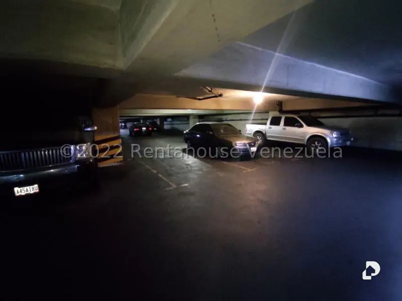 Garaje/Estacionamiento en Montalbán III, Caracas – 18