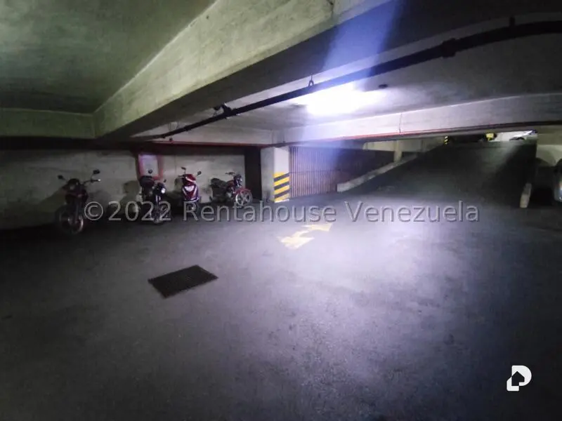 Garaje/Estacionamiento en Montalbán III, Caracas – 12