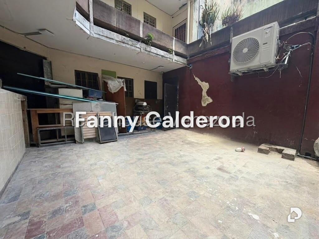 Local comercial en Centro, Caracas – 16
