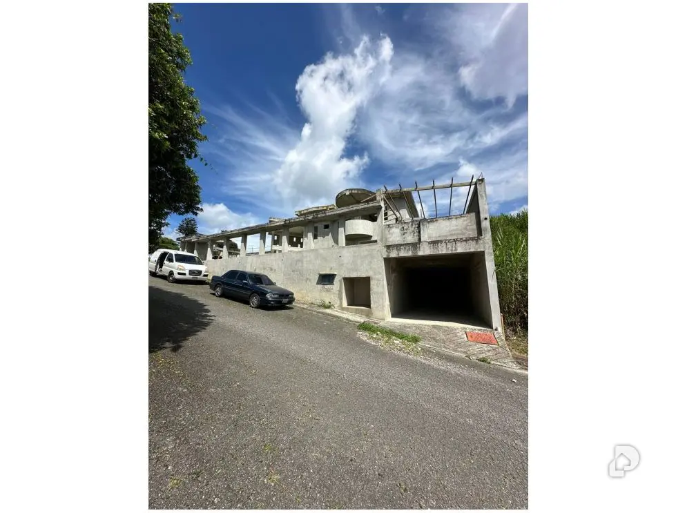 Casa en Los Castores, Altos Mirandinos – 1