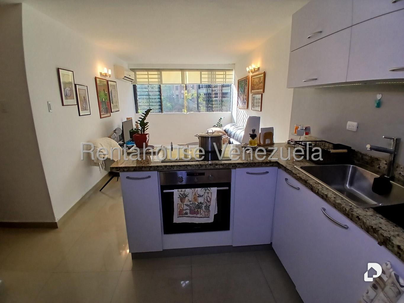 Apartamento en Los Naranjos Humboldt, Caracas – 11