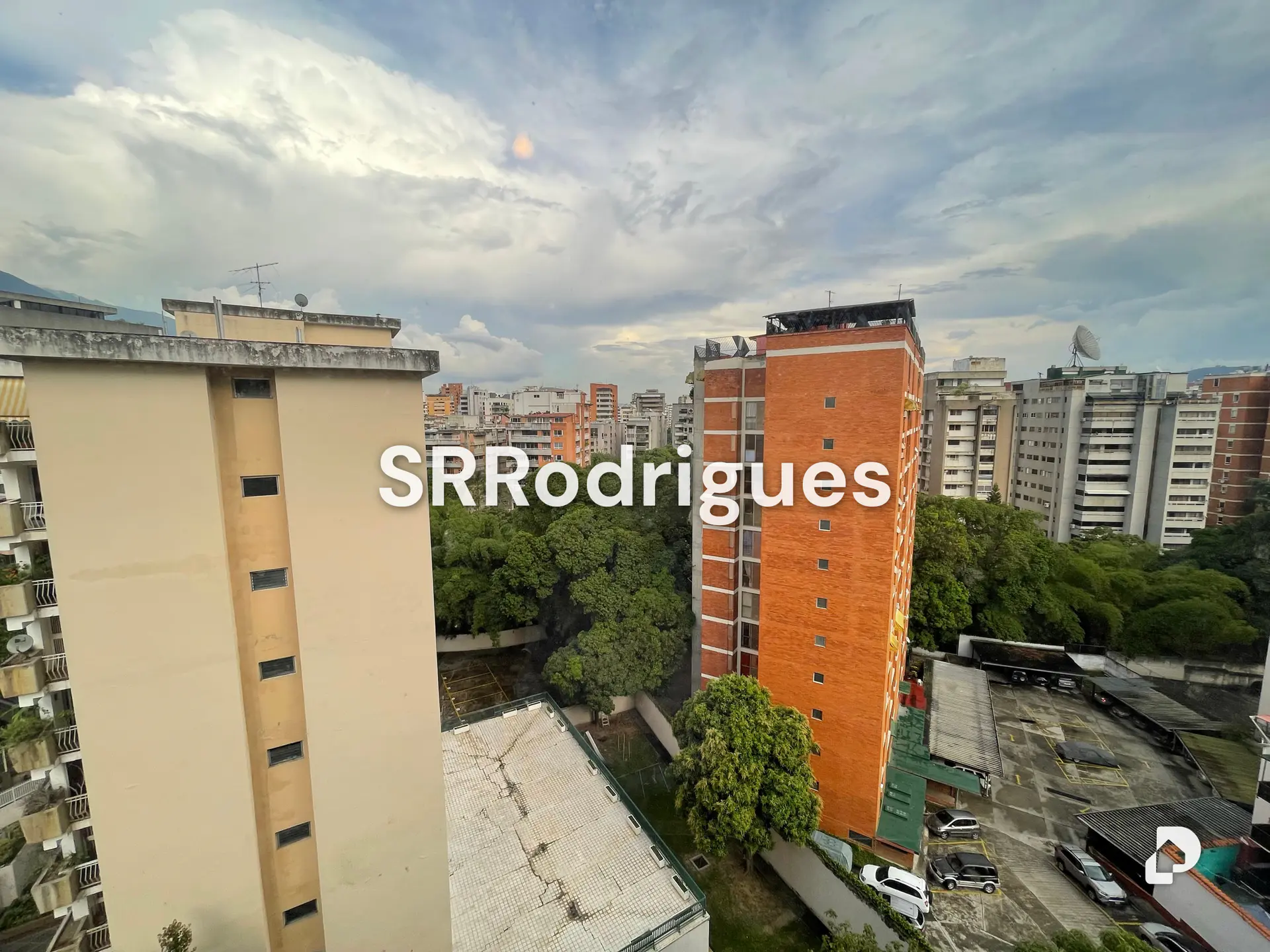 Apartamento en La Florida, Caracas – 6