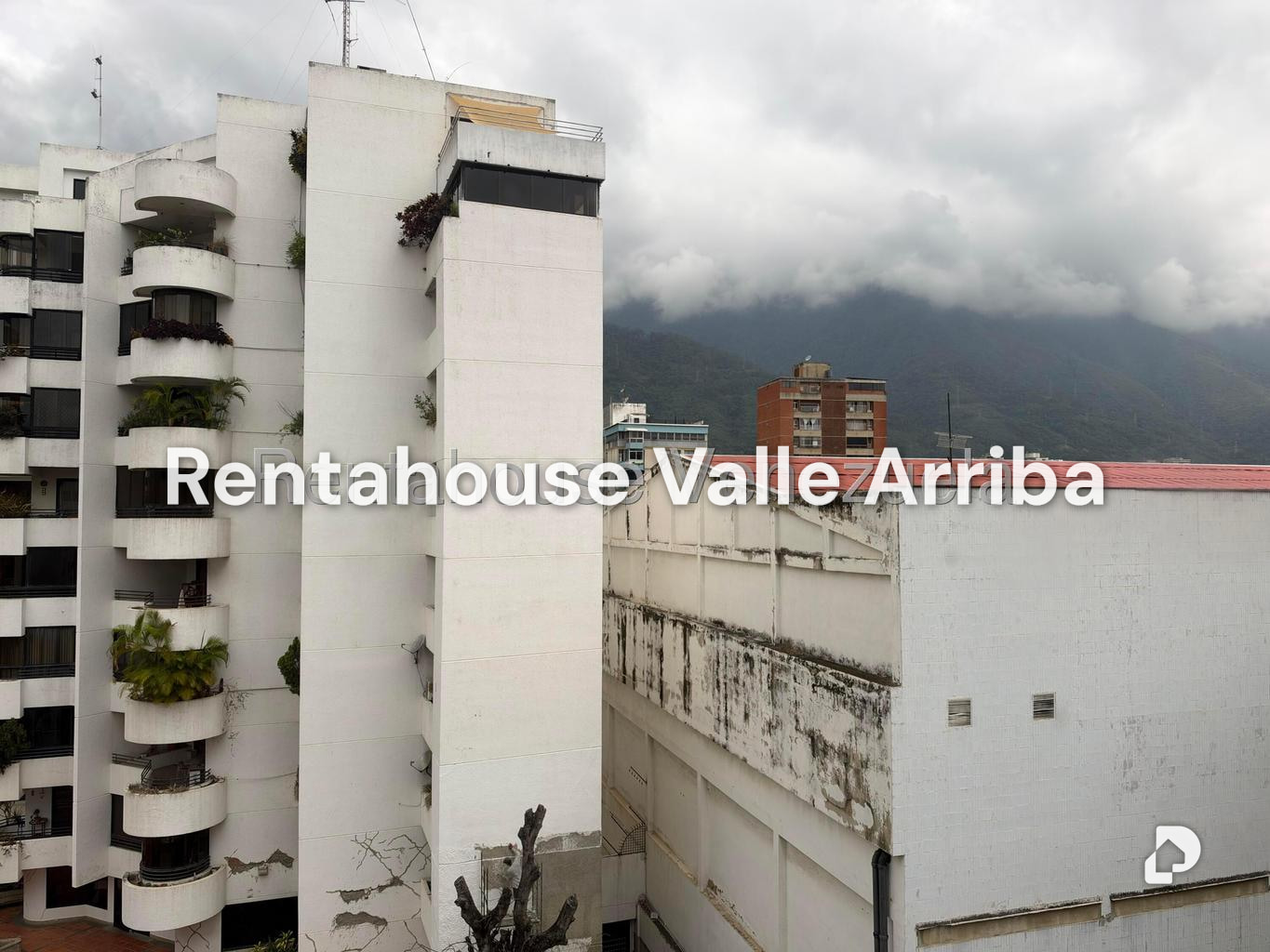 Apartamento en La Florida, Caracas – 13