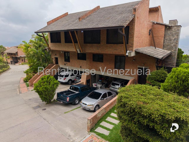 House in Alto Hatillo, Caracas – 13