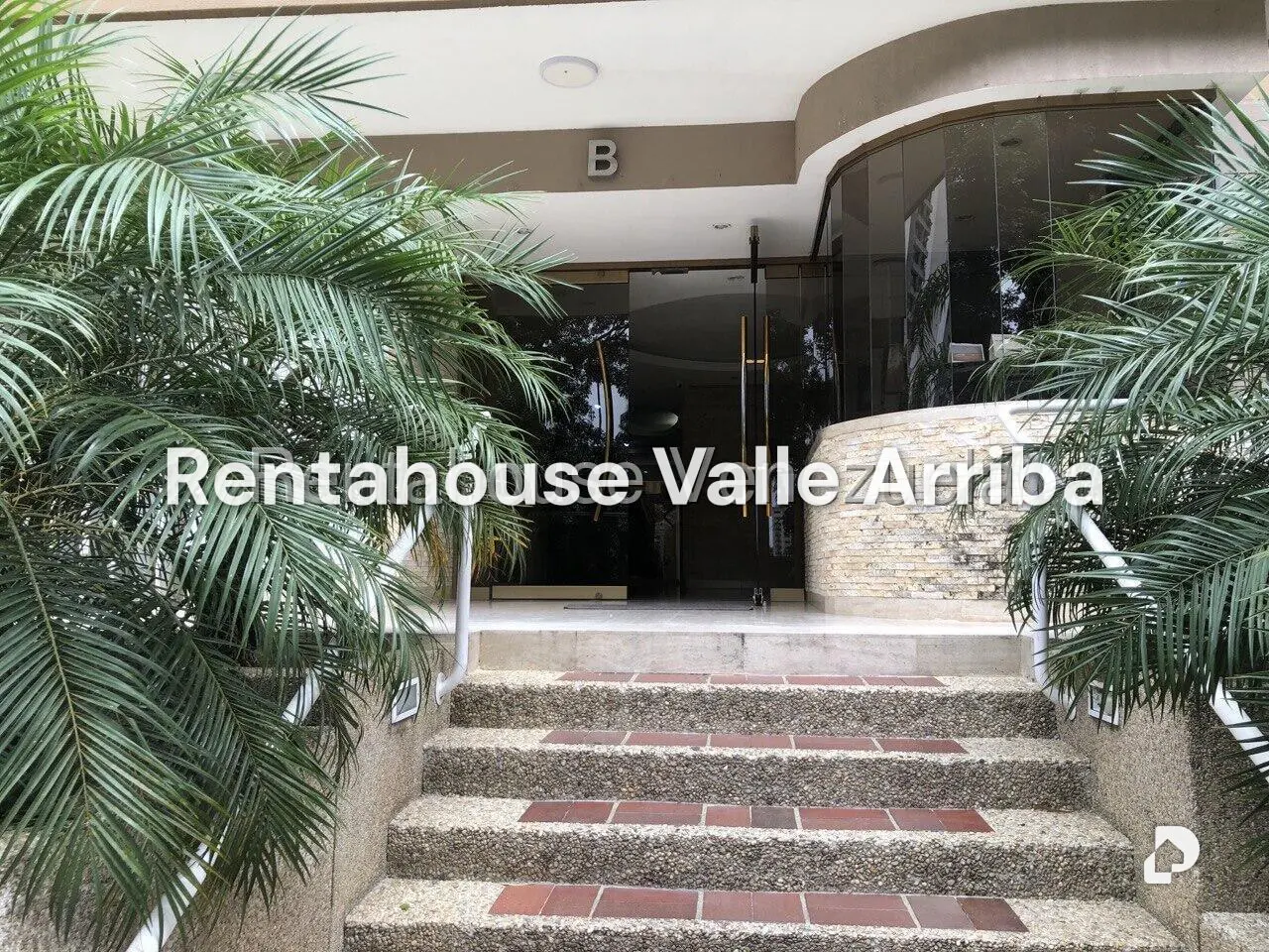 Apartamento en Manzanares, Caracas – 2