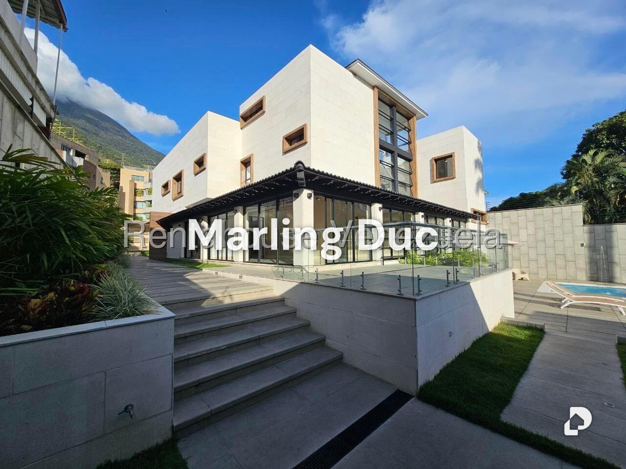 Casa en Altamira, Caracas – 14
