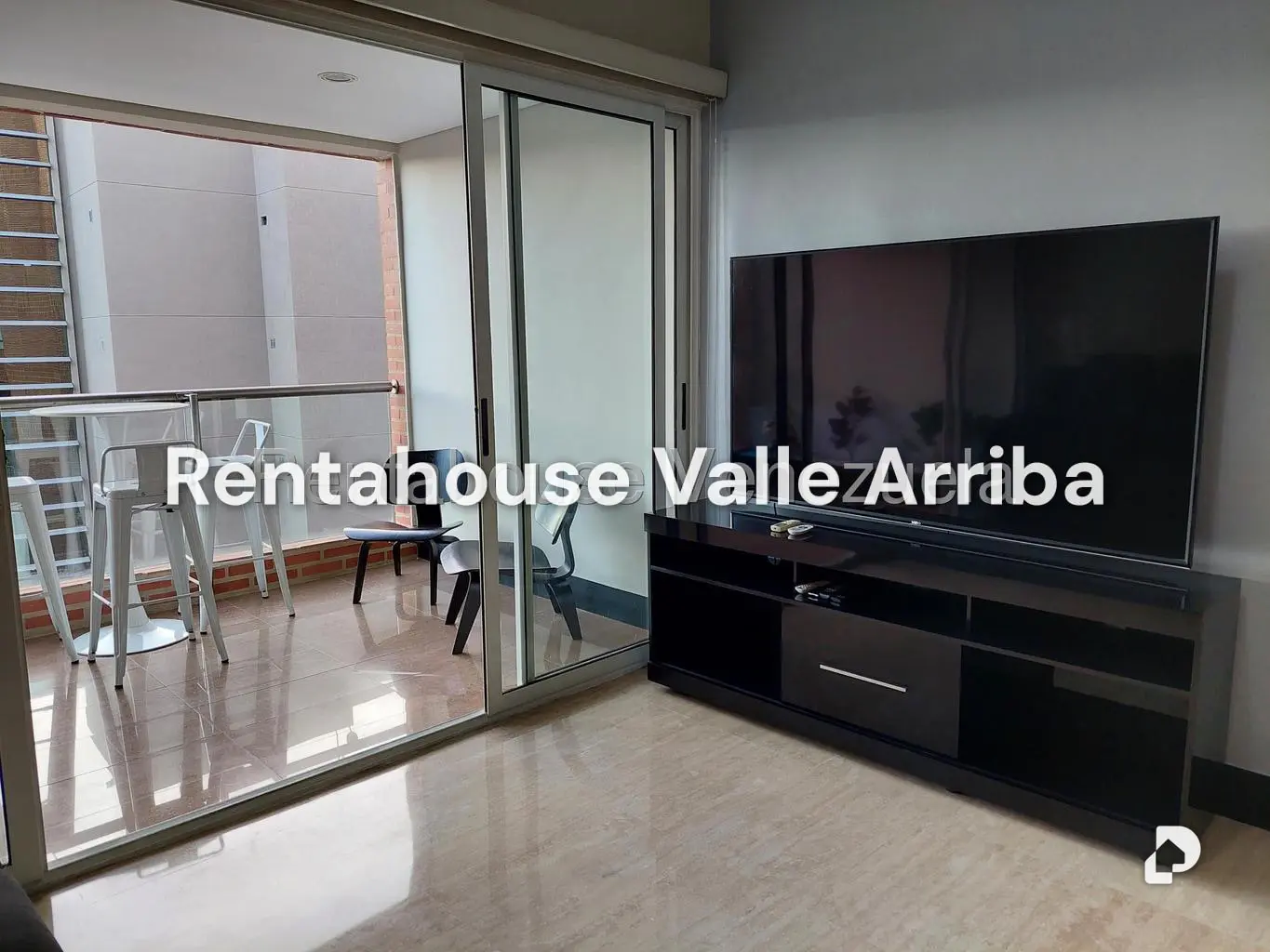 Apartamento en Las Mercedes, Caracas – 10