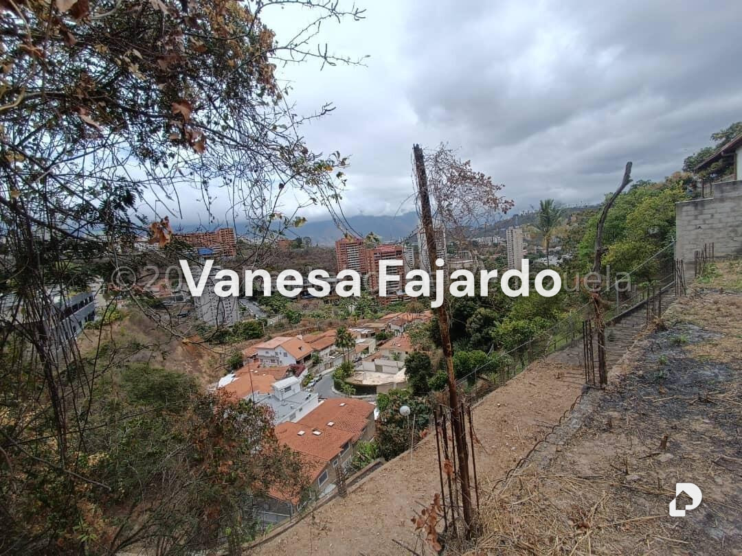 Terreno en Santa Fe Norte, Caracas – 14