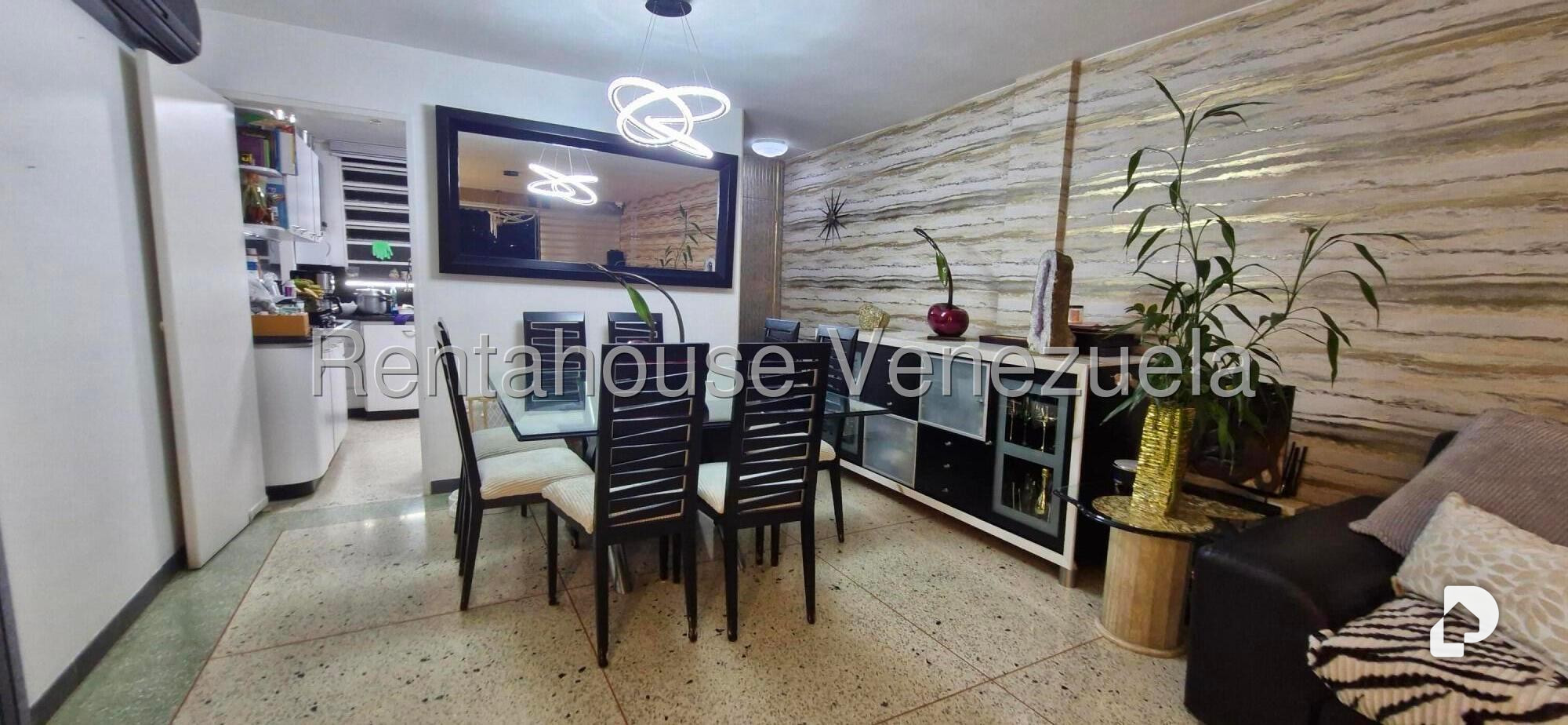 Apartamento en Los Palos Grandes, Caracas – 27