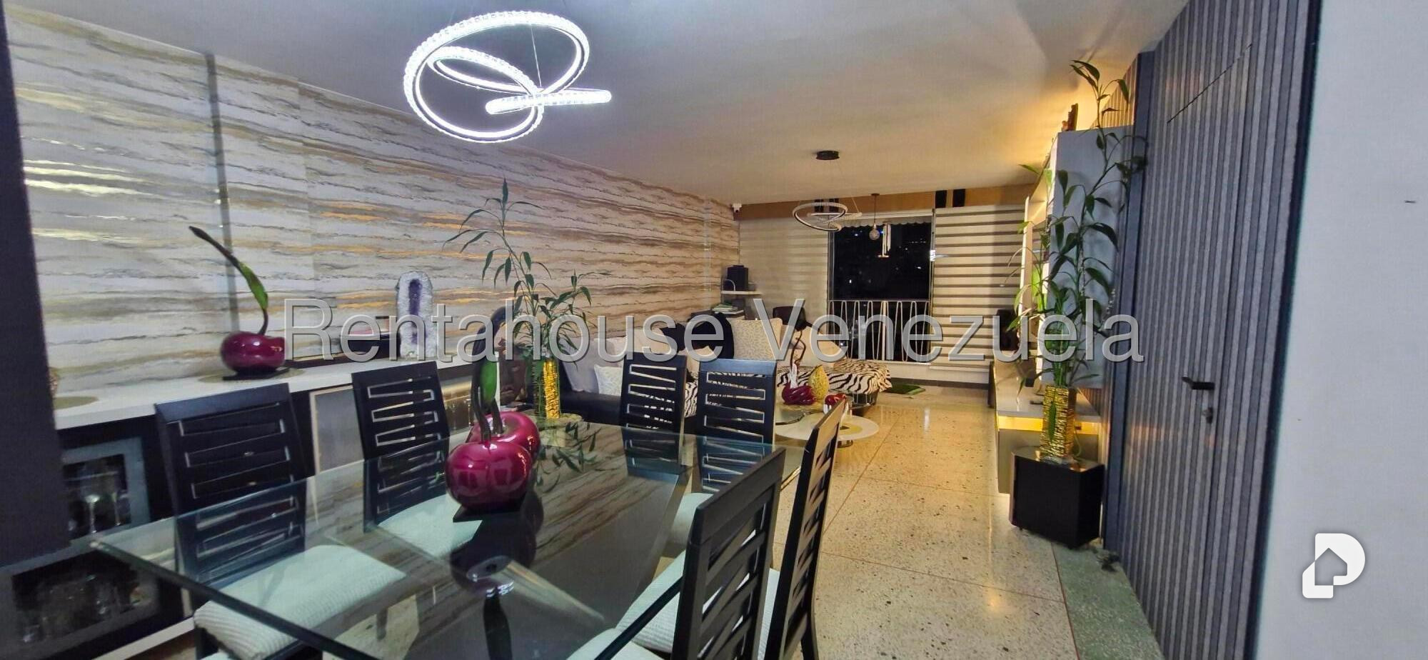 Apartamento en Los Palos Grandes, Caracas – 24