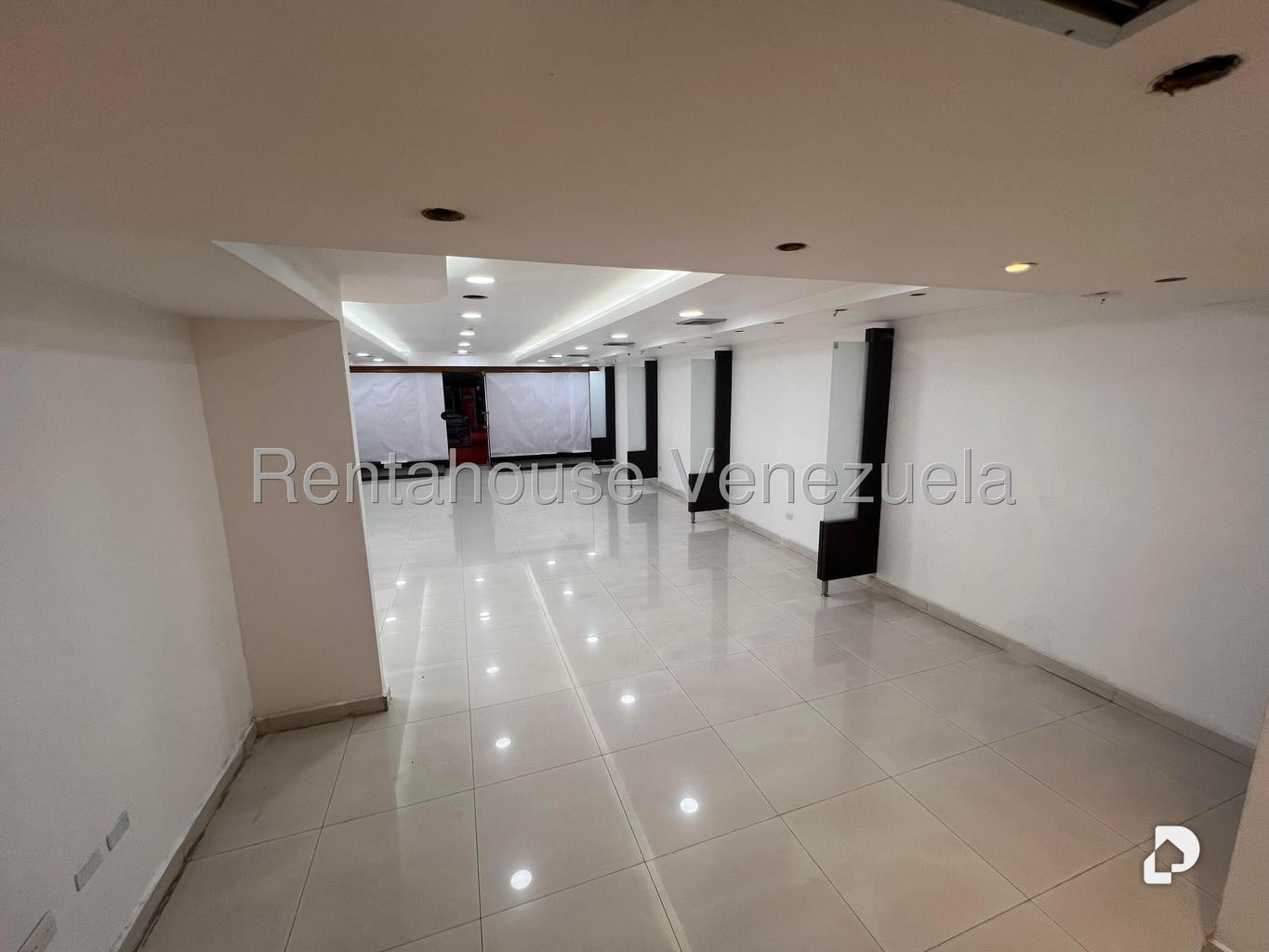 Local comercial en Las Mercedes, Caracas – 5