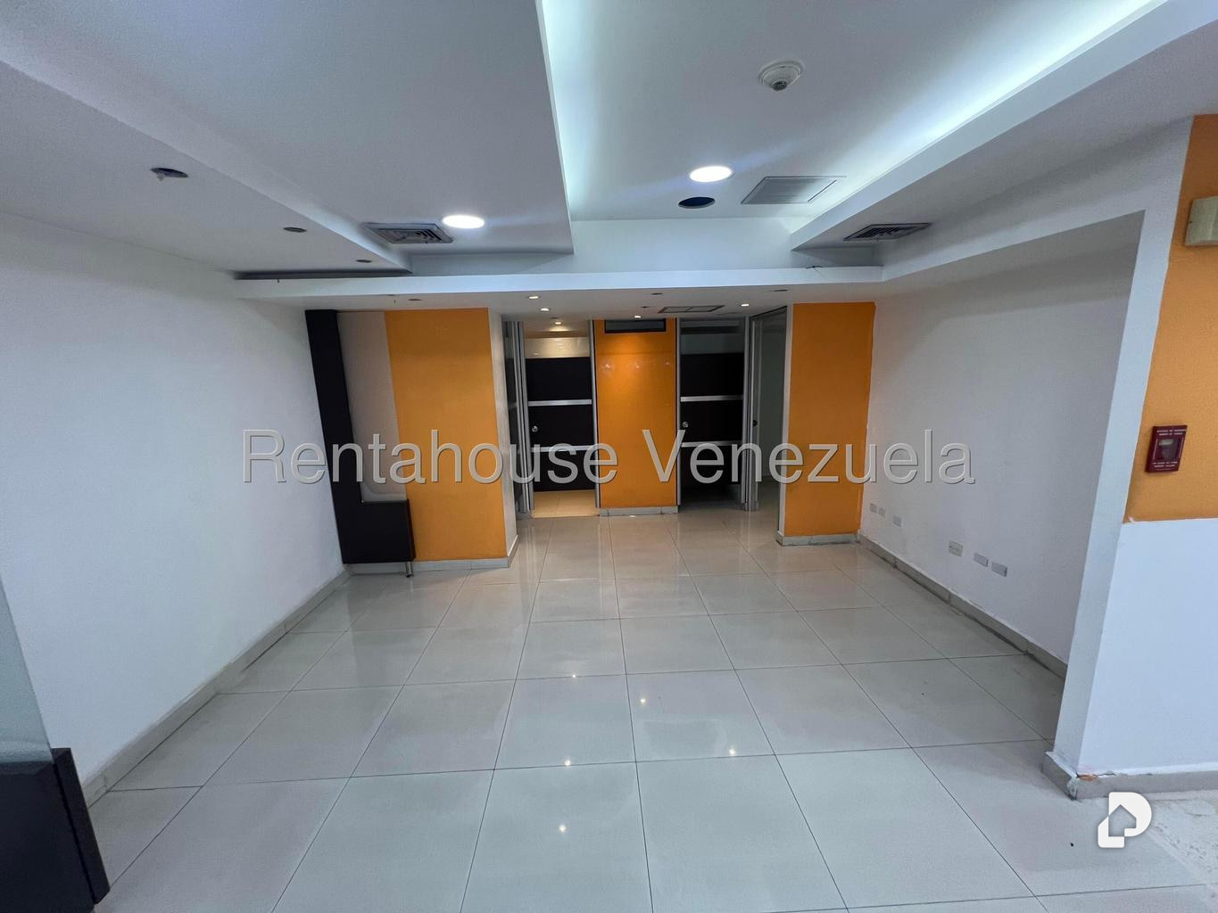 Local comercial en Las Mercedes, Caracas – 3