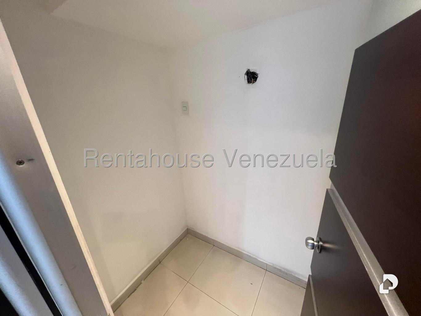 Local comercial en Las Mercedes, Caracas – 7