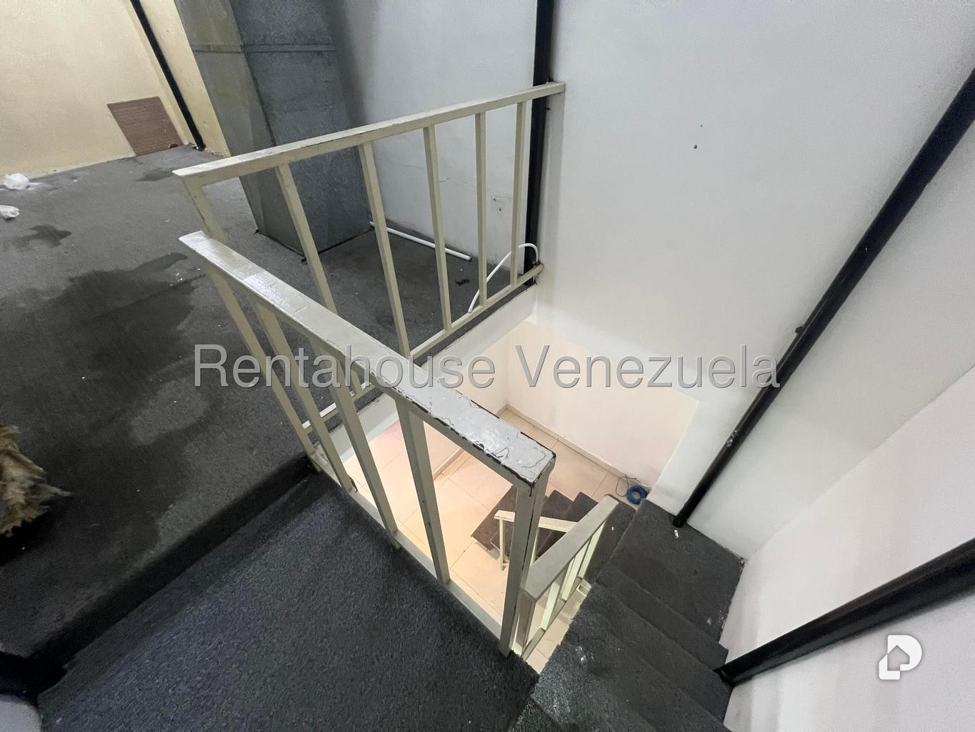 Local comercial en Las Mercedes, Caracas – 11