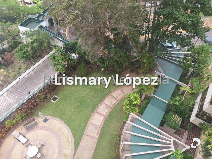 Apartamento en La Alameda, Caracas – 28