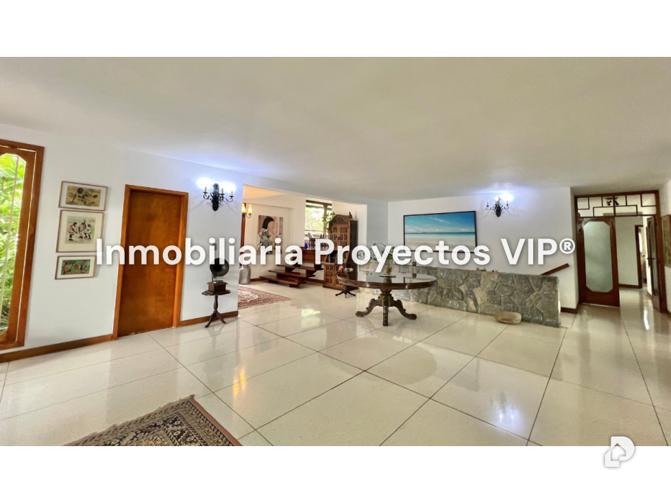 Casa en Cumbres de Curumo, Caracas – 2