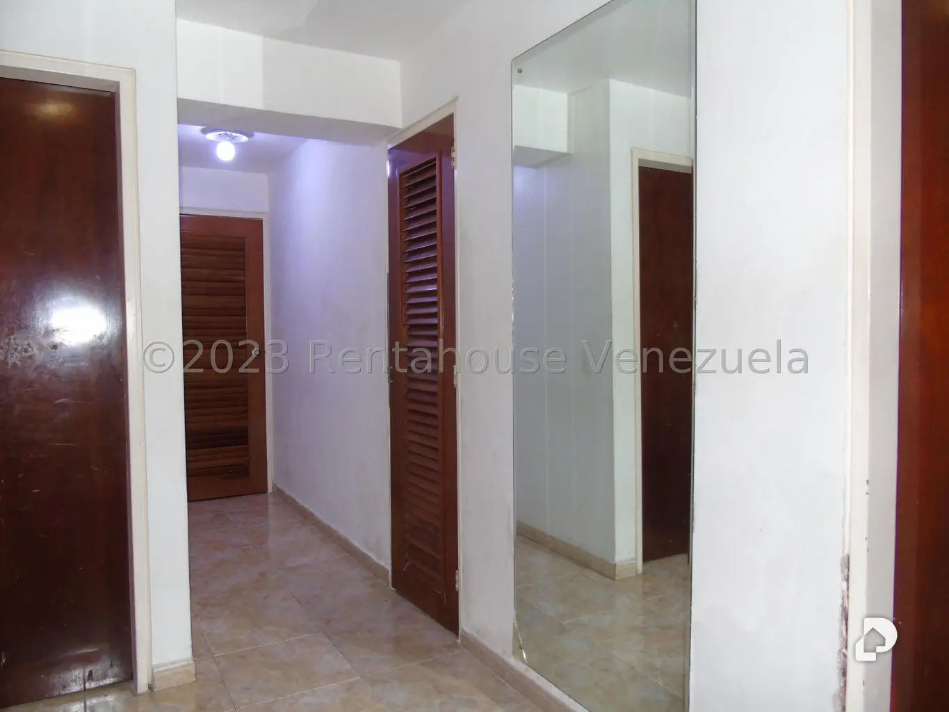 Apartamento en San Bernardino, Caracas – 19
