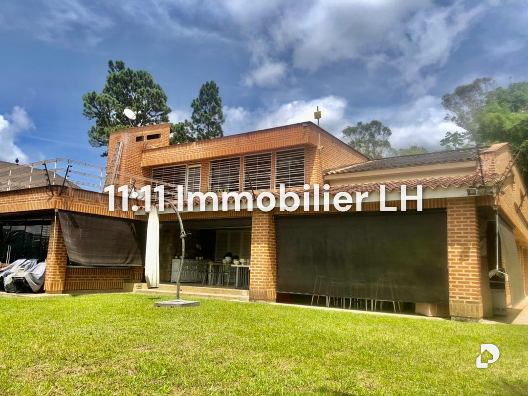 Casa en Alto Hatillo, Caracas – 1