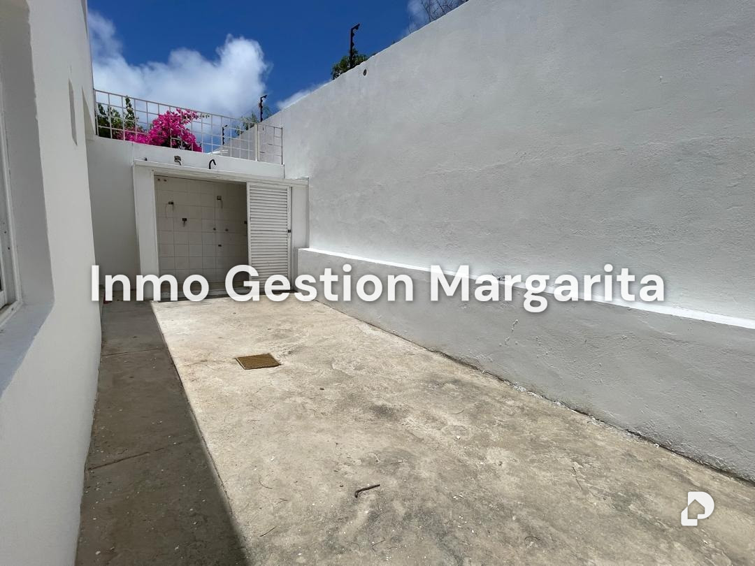Townhouse in Los Robles, Porlamar – 6