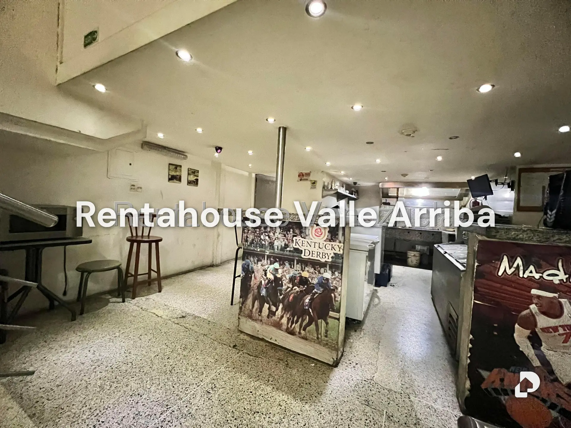 Local comercial en Parroquia La Candelaria, Caracas – 10